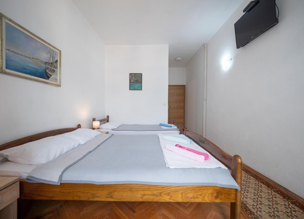 Guest House Madra Budua Esterno foto